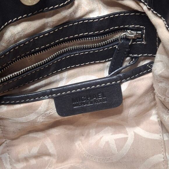 Michael Kors Astor Studded Pebbled Leather Hobo Bag – Vintage, Rare MSRP $298 - Picture 10 of 10